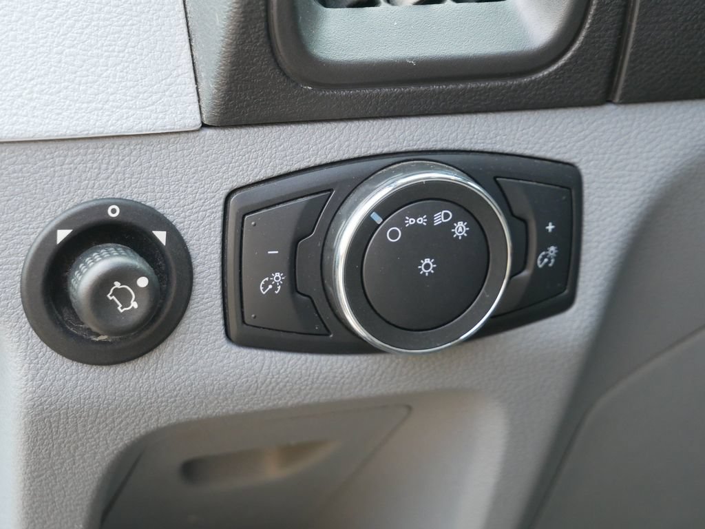 Certified 2018 Ford Transit 350 XLT RWD image 15