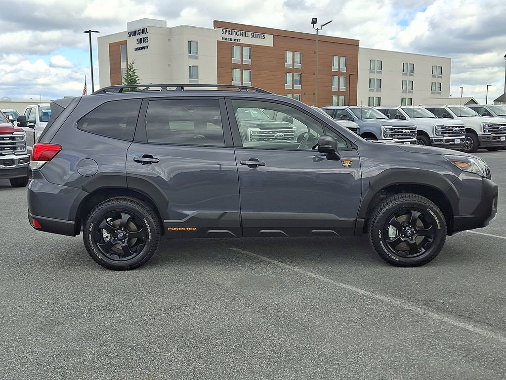 Used 2025 Subaru Forester Wilderness AWD/4WD image 7