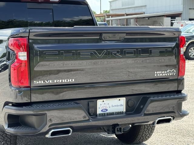 Used 2024 Chevrolet Silverado 1500 High Country w/ Technology Package AWD/4WD image 7