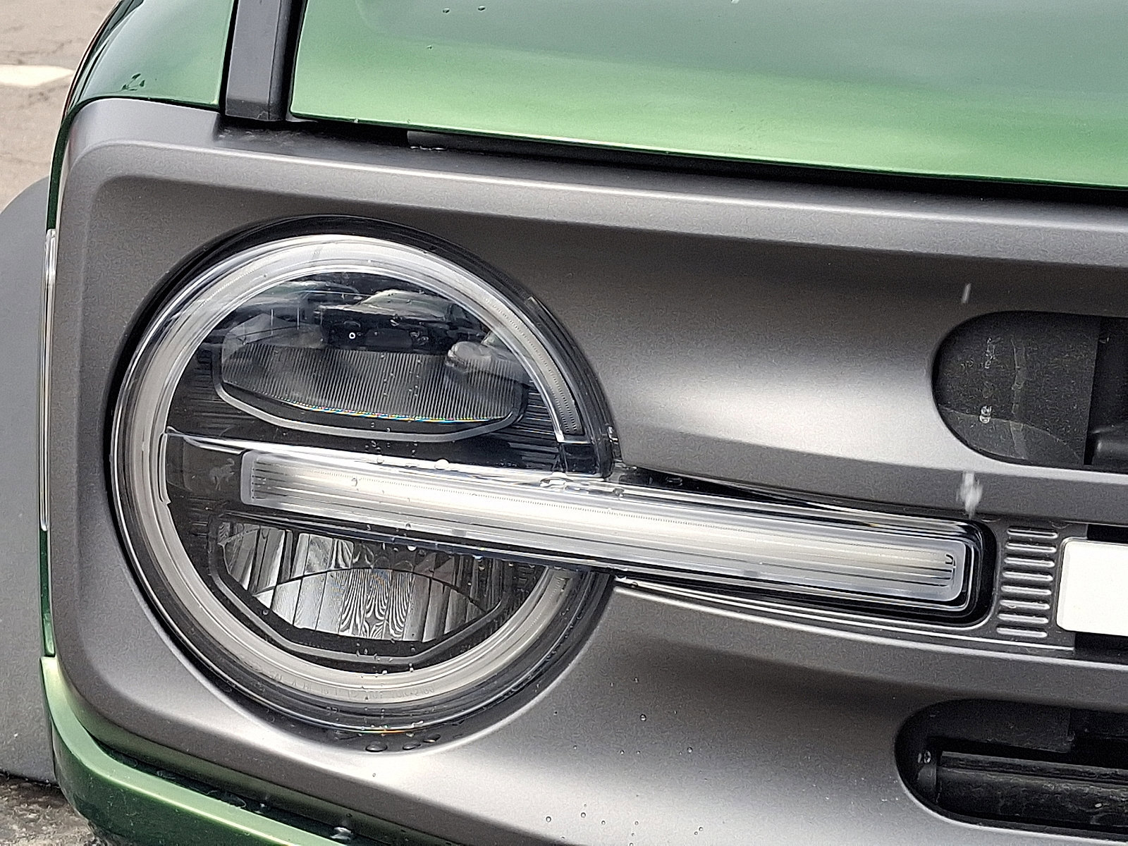 Certified 2023 Ford Bronco Big Bend w/ Sasquatch Package image 9