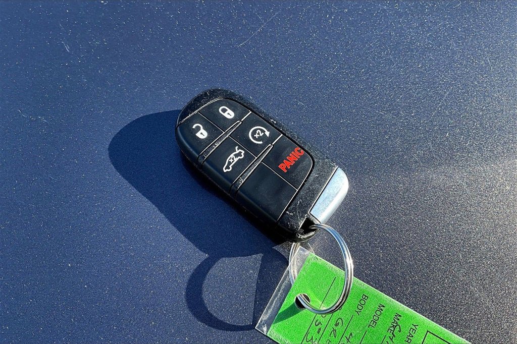 Used 2023 Chrysler 300 S image 12