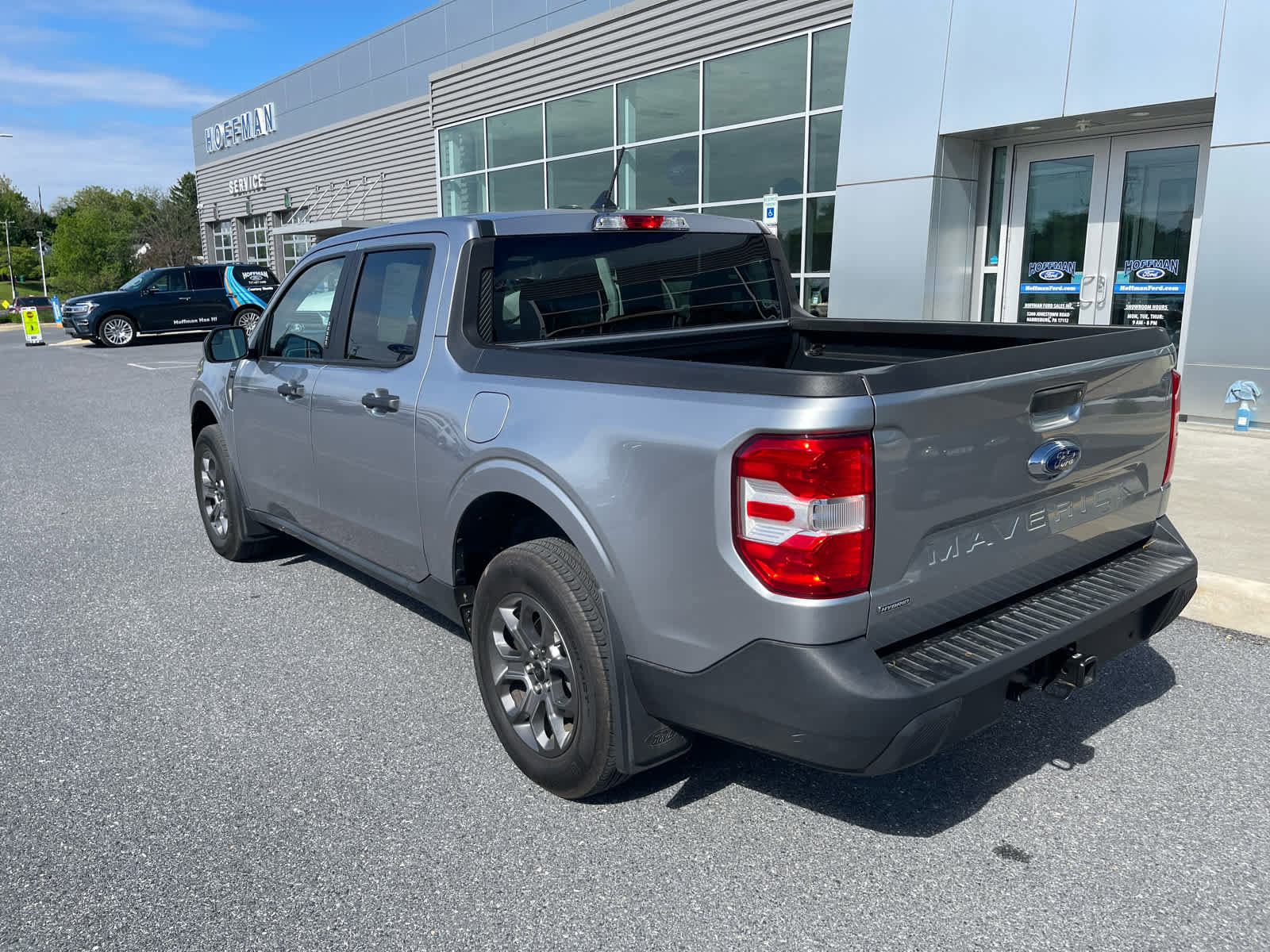 Certified 2023 Ford Maverick XLT w/ XLT Luxury Package FWD image 3