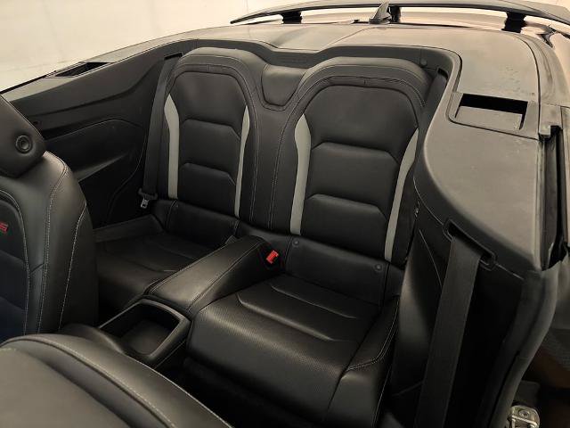 Used 2020 Chevrolet Camaro SS RWD image 31