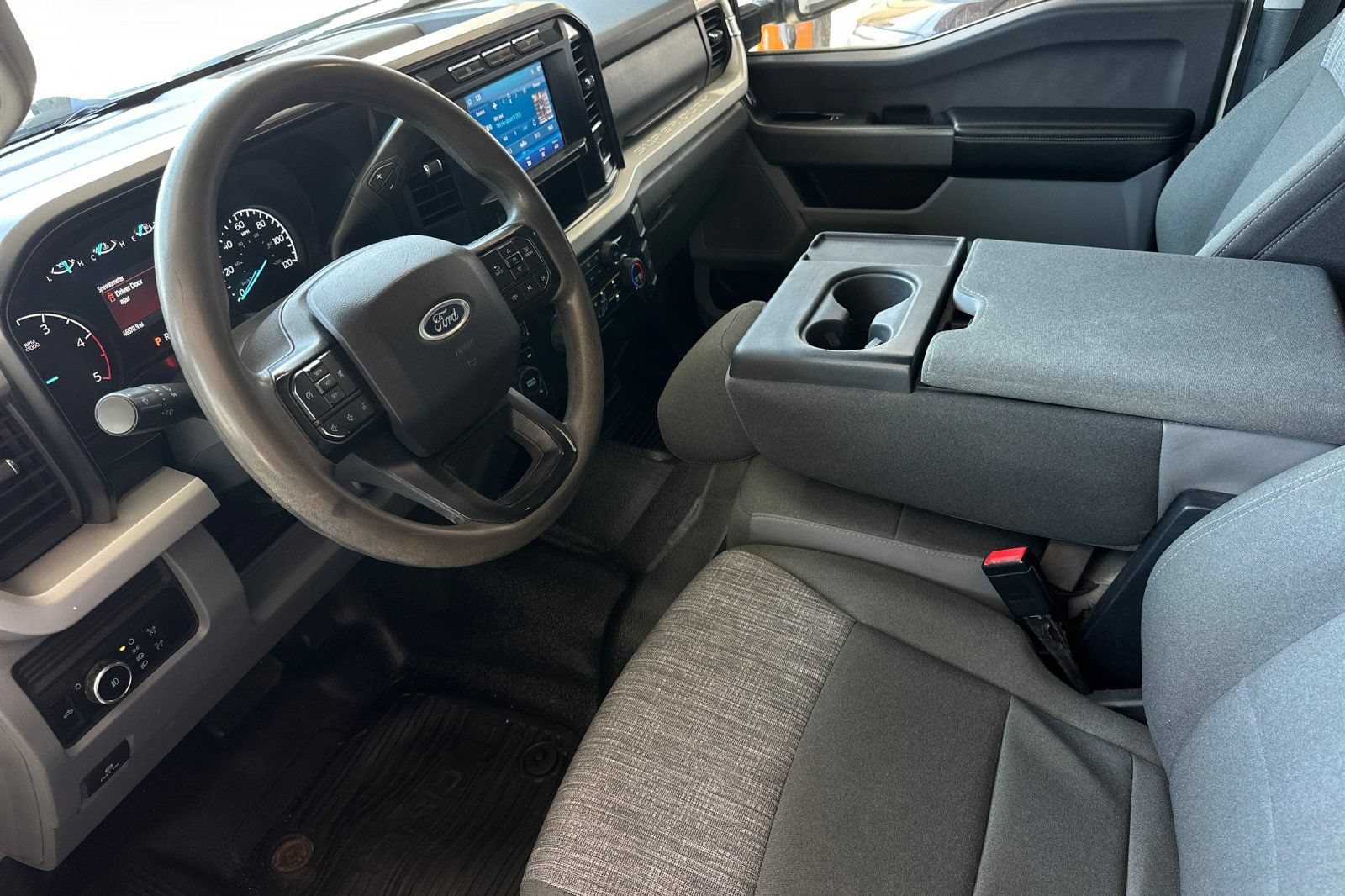 Certified 2023 Ford F350 XLT AWD/4WD image 9