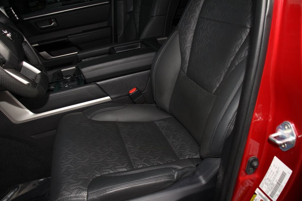 Used 2025 Toyota Tundra Limited w/ TRD Off-Road Package AWD/4WD image 23