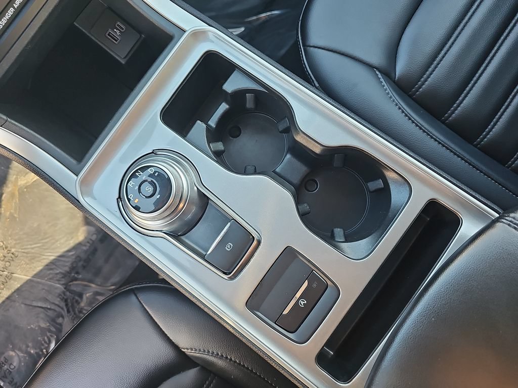 Certified 2024 Ford Edge SEL AWD/4WD image 23