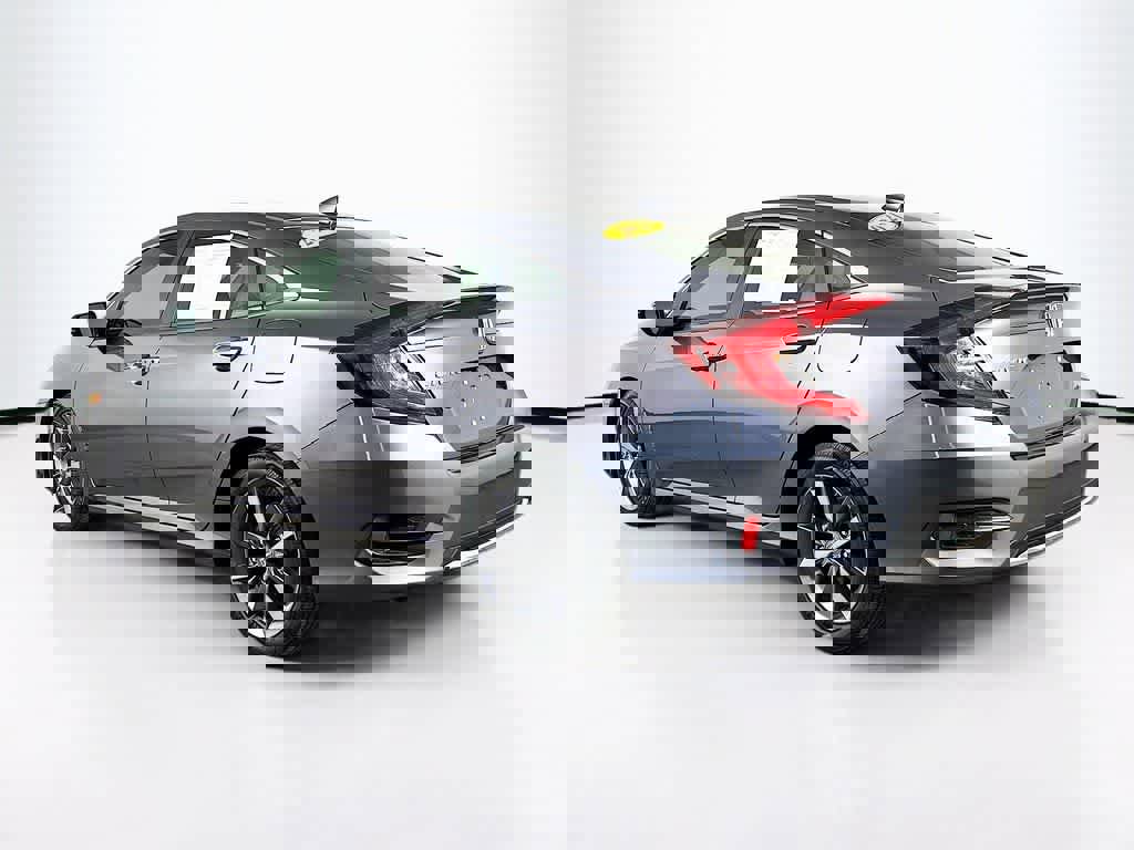 Used 2021 Honda Civic EX image 4