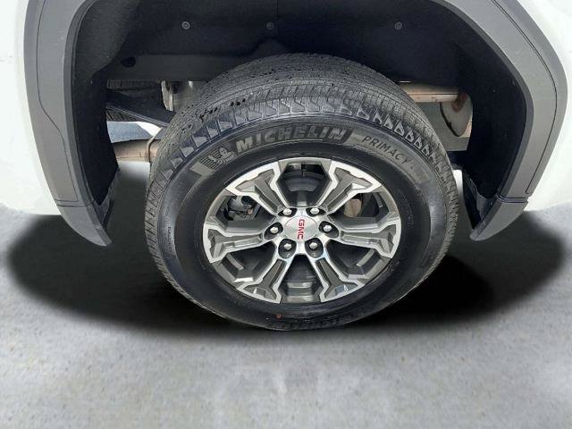 Used 2026 GMC Sierra 1500 SLT AWD/4WD image 33