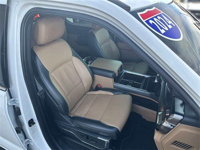 Certified 2024 Ford F350 Lariat w/ Lariat Ultimate Package image 27