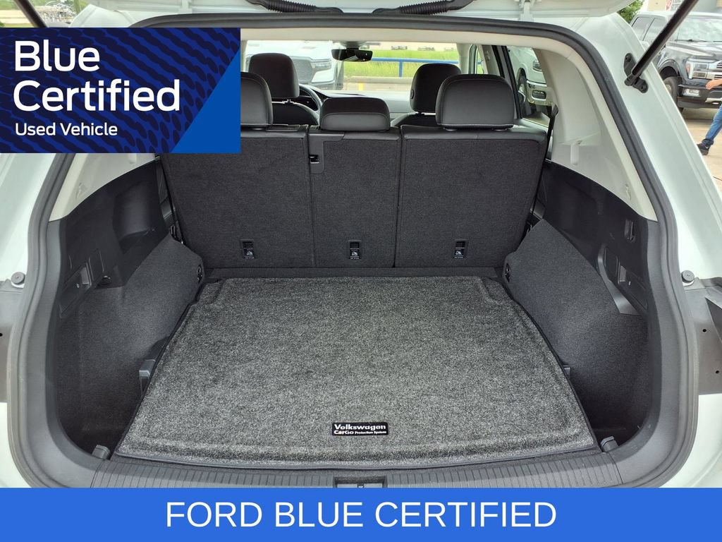 Used 2022 Volkswagen Tiguan SE AWD/4WD image 29