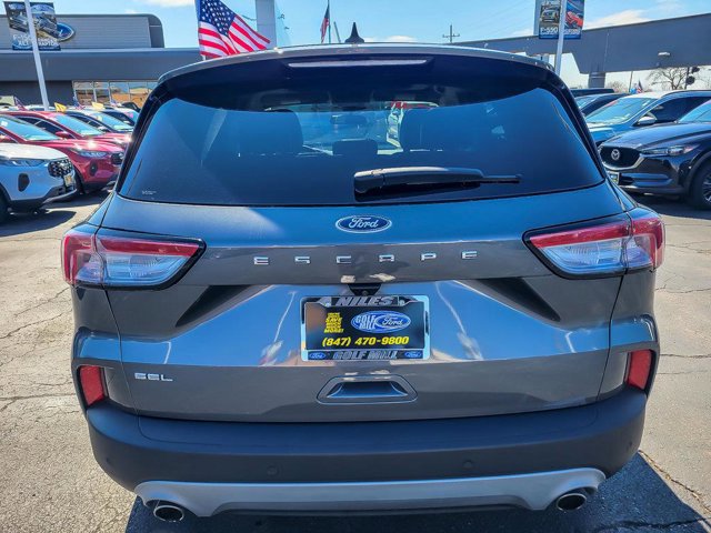 Certified 2022 Ford Escape SEL w/ Technology Package FWD image 3