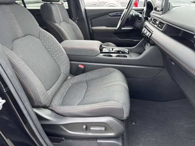 Used 2023 Honda Pilot Sport image 11
