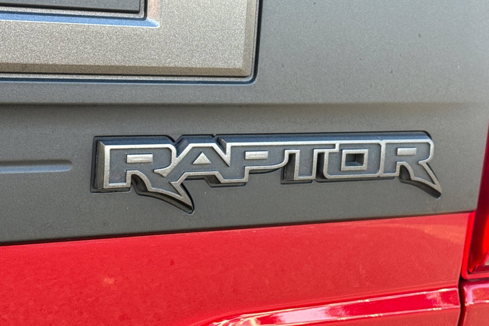 Certified 2022 Ford F150 Raptor w/ Equipment Group 801A High AWD/4WD image 28