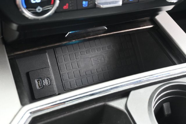 Certified 2022 Ford F250 Lariat w/ Lariat Ultimate Package AWD/4WD image 27