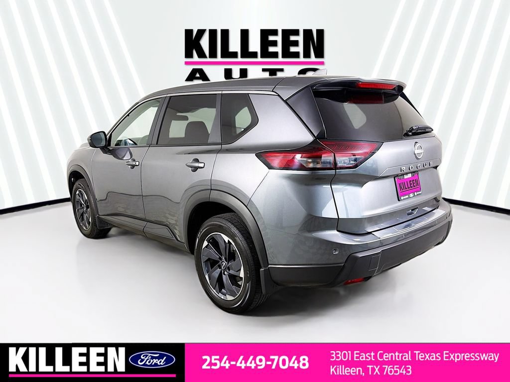 Used 2025 Nissan Rogue SV FWD image 7