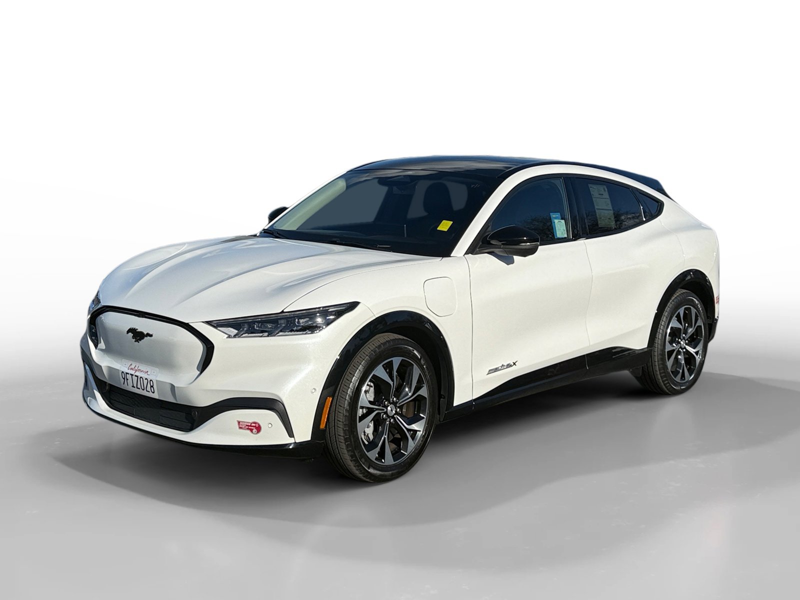 Certified 2023 Ford Mustang Mach-E Premium image 1