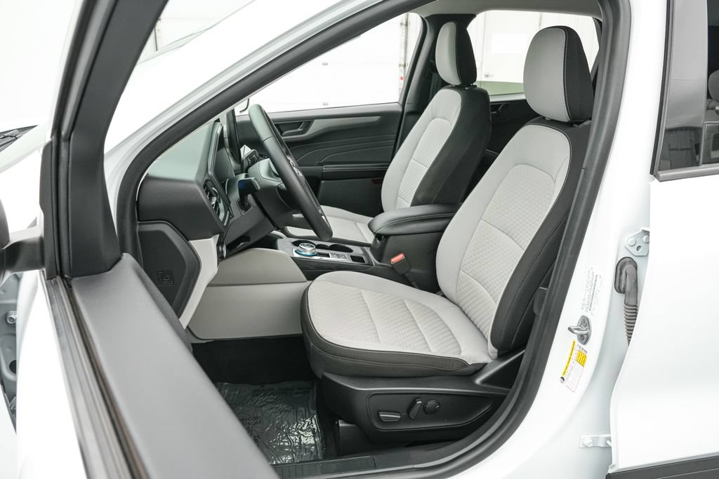 Certified 2023 Ford Escape Active w/ Tech Pack #1 FWD image 11