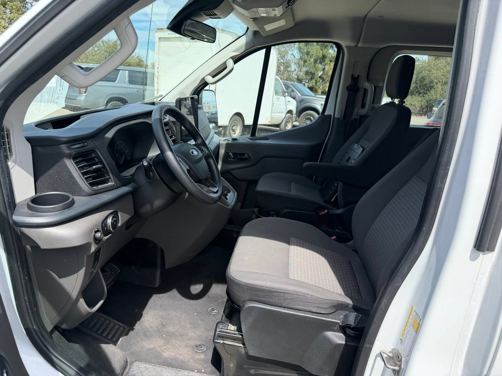 Certified 2024 Ford Transit 350 XLT RWD image 10