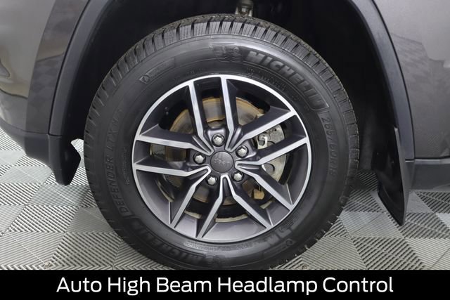 Used 2019 Jeep Grand Cherokee Limited w/ Luxury Group II image 21