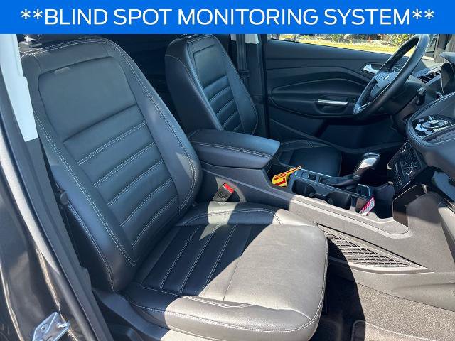 Certified 2019 Ford Escape Titanium w/ U0J03 - Titanium Tow Package FWD image 9