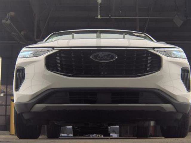 Certified 2023 Ford Escape Active w/ Tech Pack #2 image 8