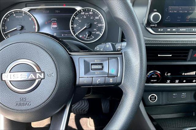 Used 2023 Nissan Rogue SV AWD/4WD image 19
