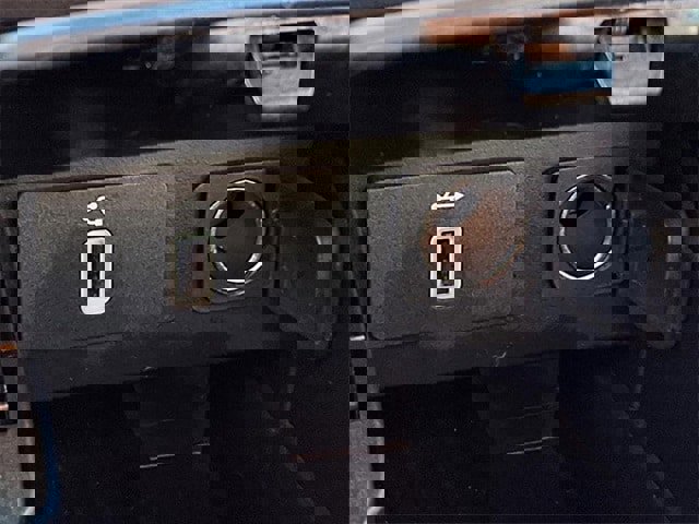 Certified 2017 Ford Explorer XLT w/ Equipment Group 202A image 18