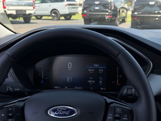 Certified 2025 Ford Escape Active w/ Cold Weather Package AWD/4WD image 7