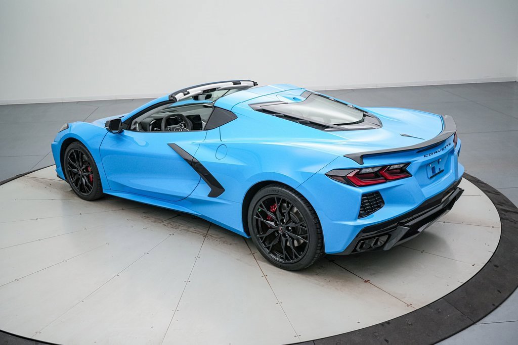 Used 2023 Chevrolet Corvette Stingray Premium Cpe w/ Z51 Performance Package image 6