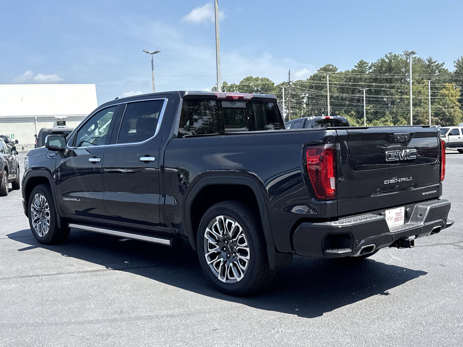 Used 2023 GMC Sierra 1500 Denali Ultimate AWD/4WD image 20