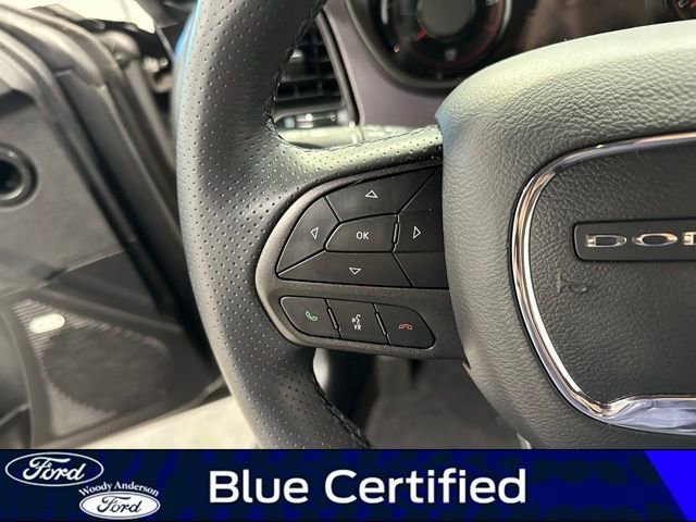 Used 2023 Dodge Challenger SXT w/ Blacktop Package image 11