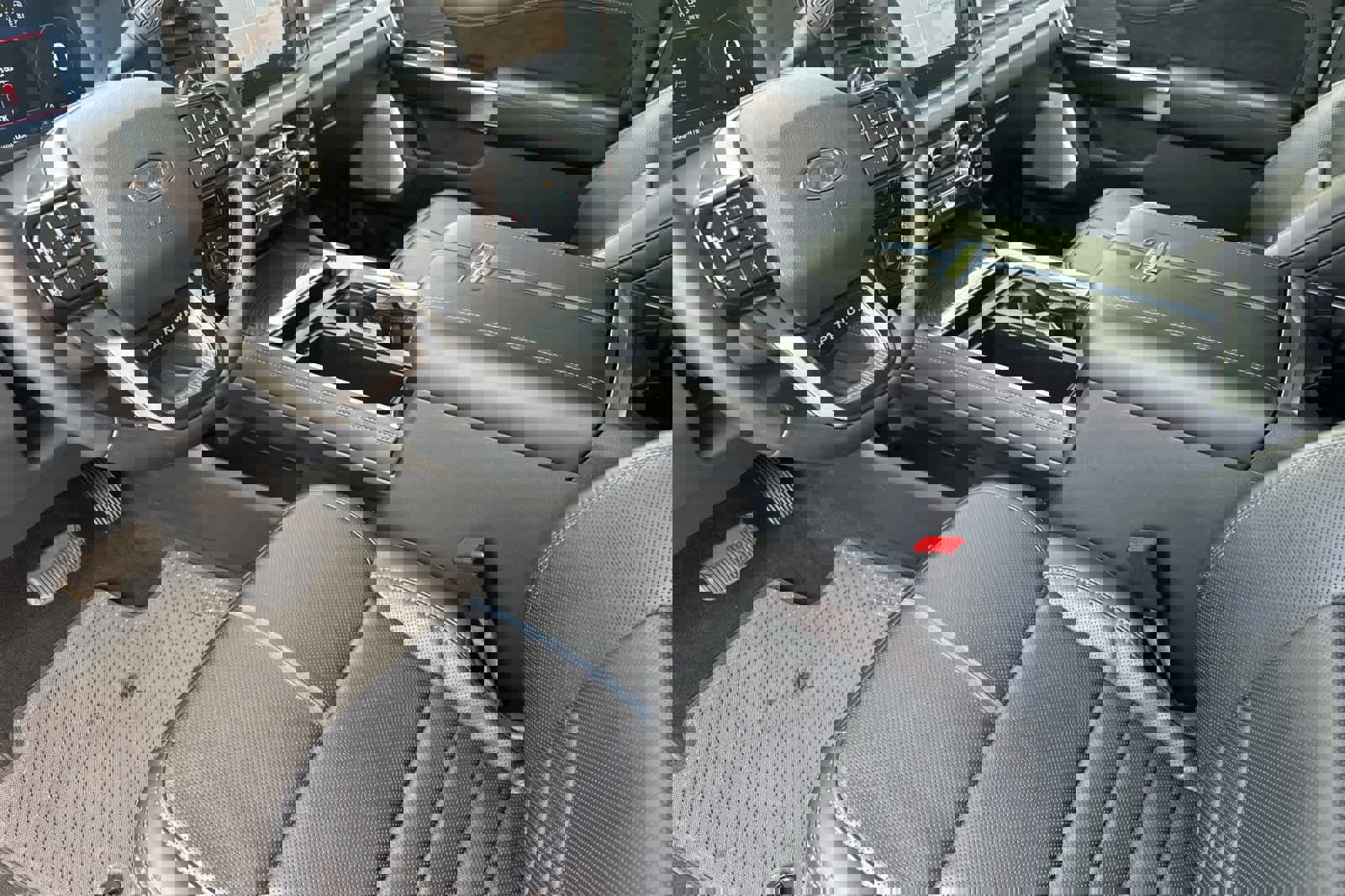 Certified 2025 Ford F250 Platinum image 11