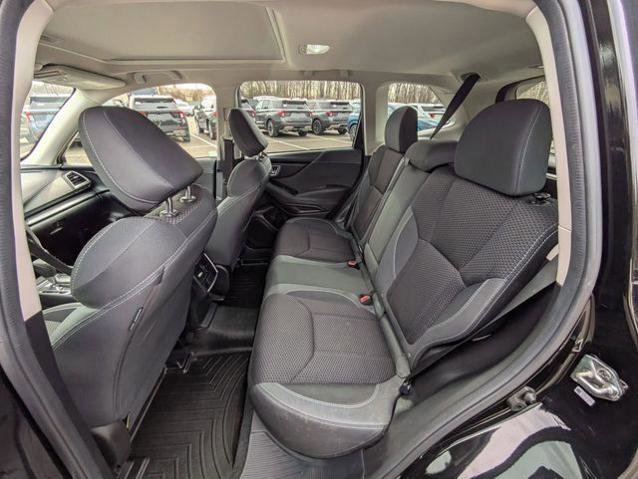 Used 2021 Subaru Forester Premium image 29