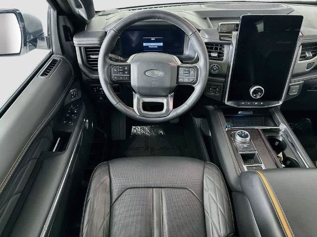 Certified 2024 Ford Expedition Platinum RWD image 10
