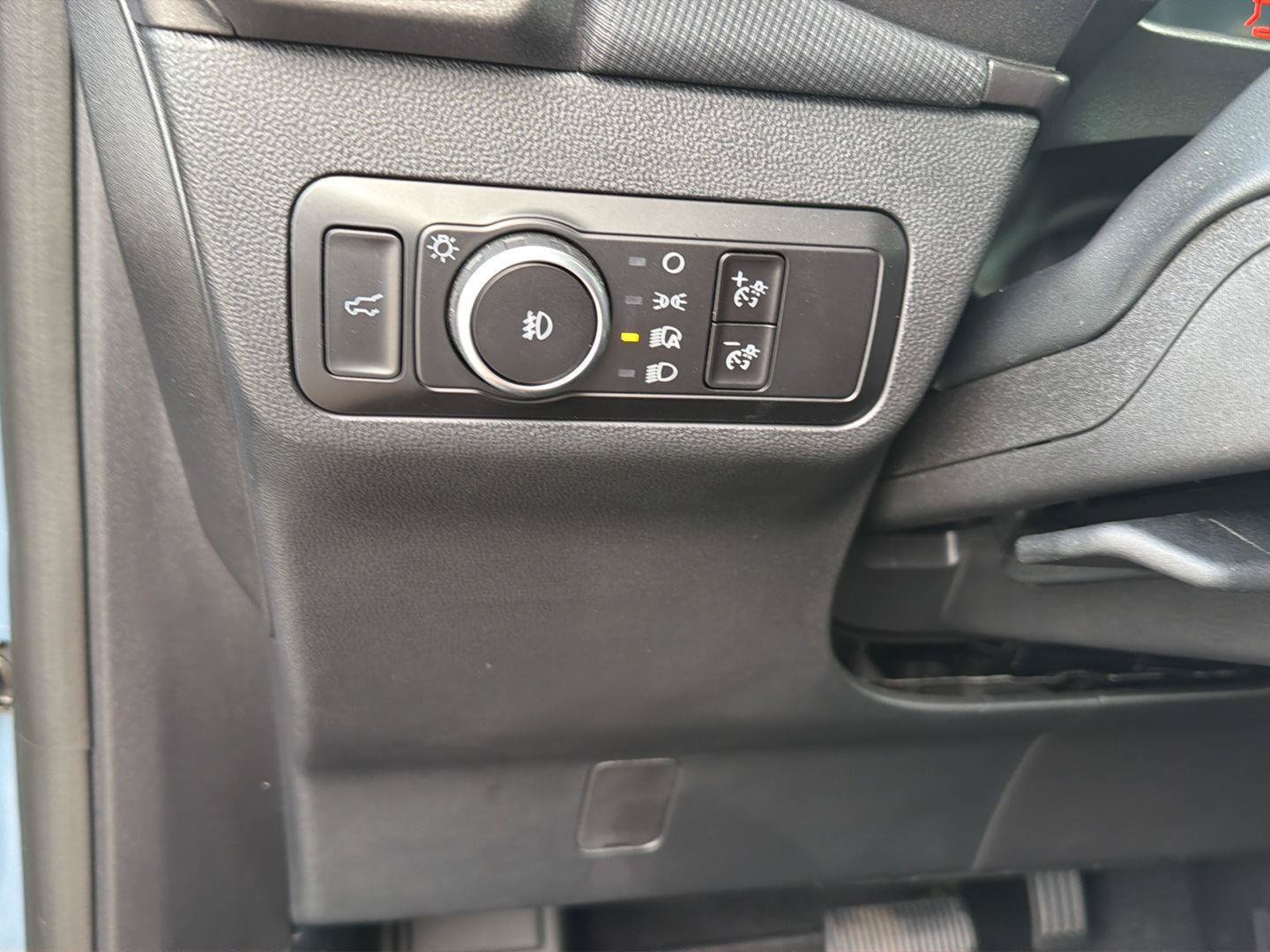 Certified 2025 Ford Bronco Sport Outer Banks w/ Outer Banks Tech Package+ AWD/4WD image 19