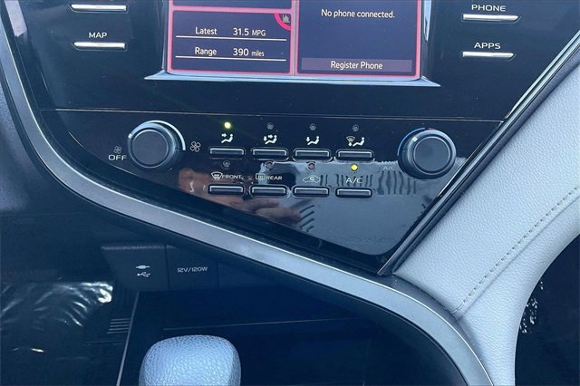 Used 2019 Toyota Camry LE image 31