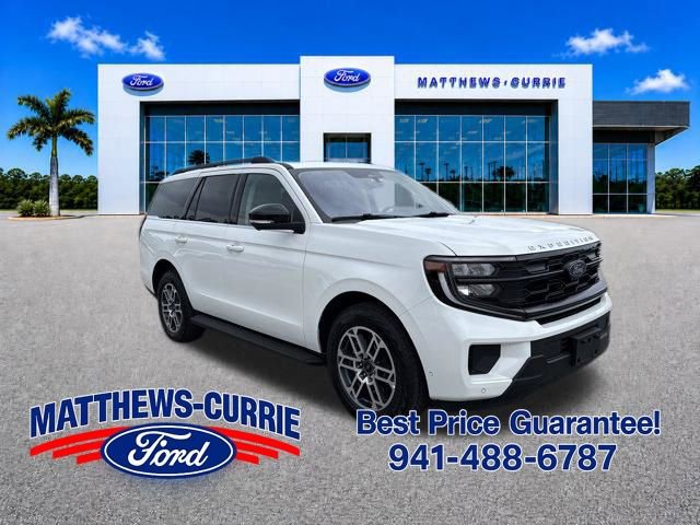 Certified 2025 Ford Expedition Active AWD/4WD image 1