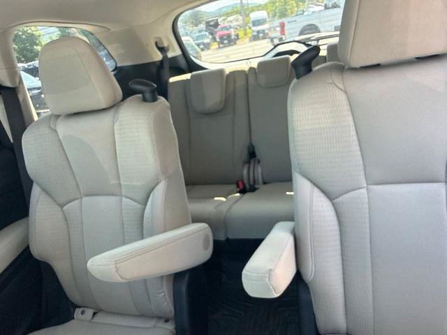 Used 2020 Subaru Ascent Premium w/ Sport Package AWD/4WD image 24