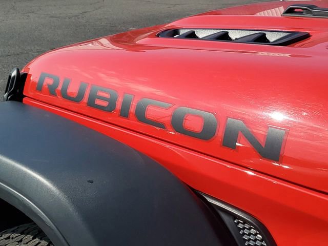 Used 2025 Jeep Wrangler Unlimited Rubicon w/ Convenience Group image 29