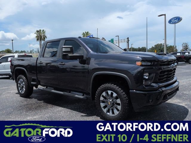 Used 2024 Chevrolet Silverado 2500 Custom w/ Custom Value Package