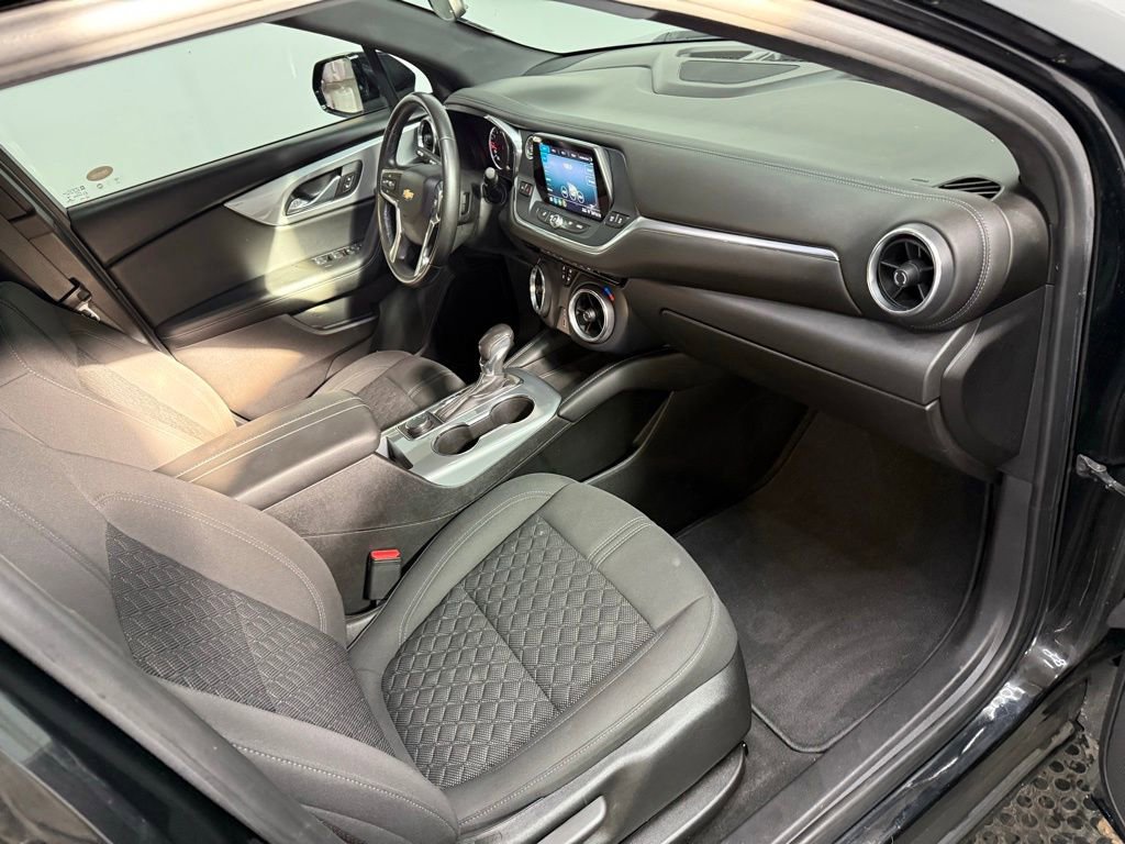 Used 2020 Chevrolet Blazer LT image 45