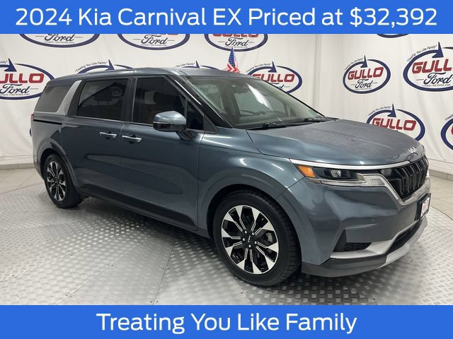 Used 2024 Kia Carnival EX