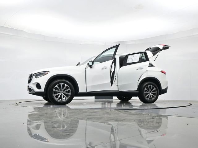 Used 2024 Mercedes-Benz GLC 300 image 48