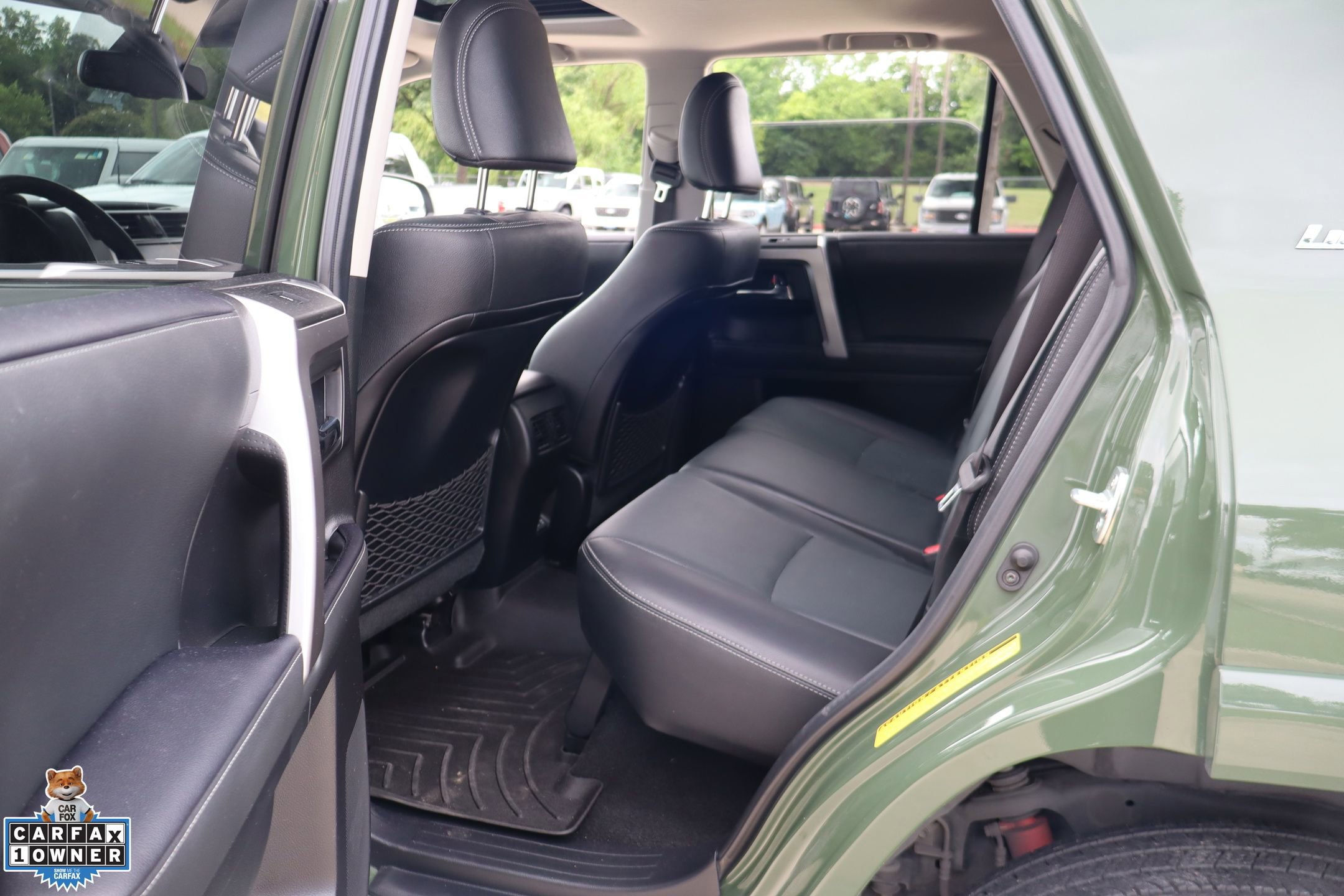 Used 2022 Toyota 4Runner Limited AWD/4WD image 29