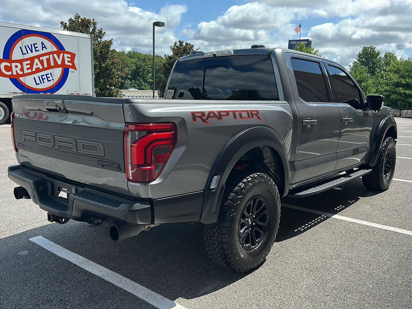 Certified 2024 Ford F150 Raptor AWD/4WD image 5