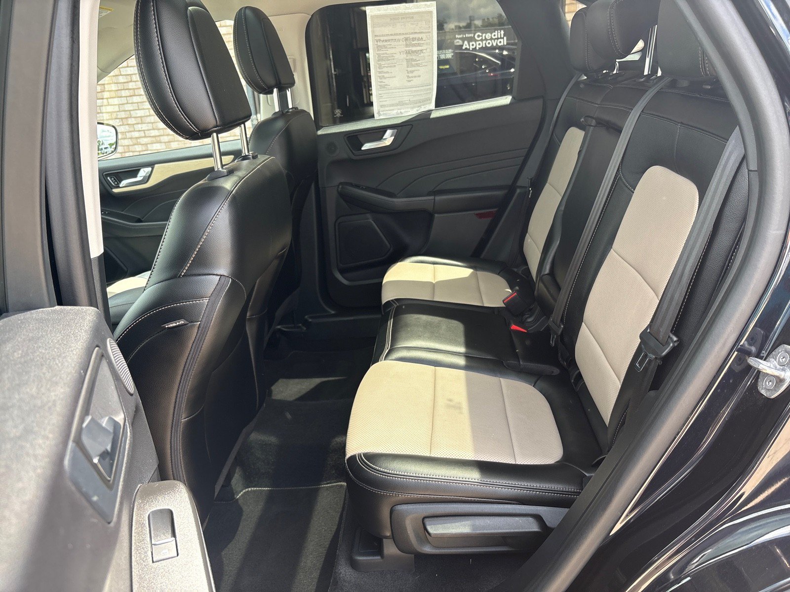 Certified 2021 Ford Escape Titanium w/ Titanium Elite Package AWD/4WD image 4