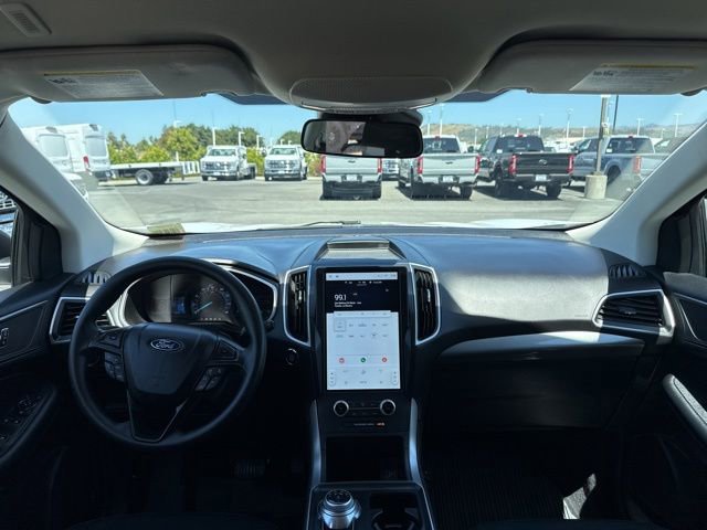 Certified 2021 Ford Edge SE FWD image 19
