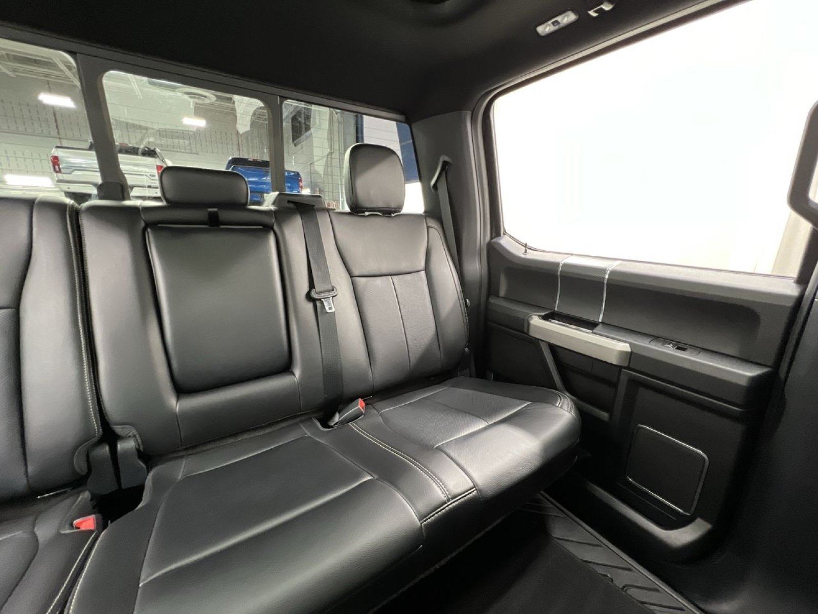 Certified 2020 Ford F150 Lariat w/ Equipment Group 502A Luxury AWD/4WD image 18