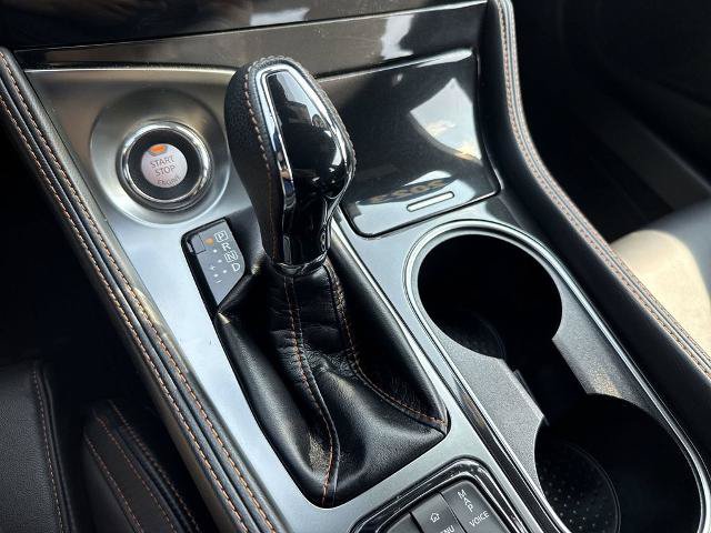 Used 2023 Nissan Maxima SR w/ Sport Mat Group FWD image 20