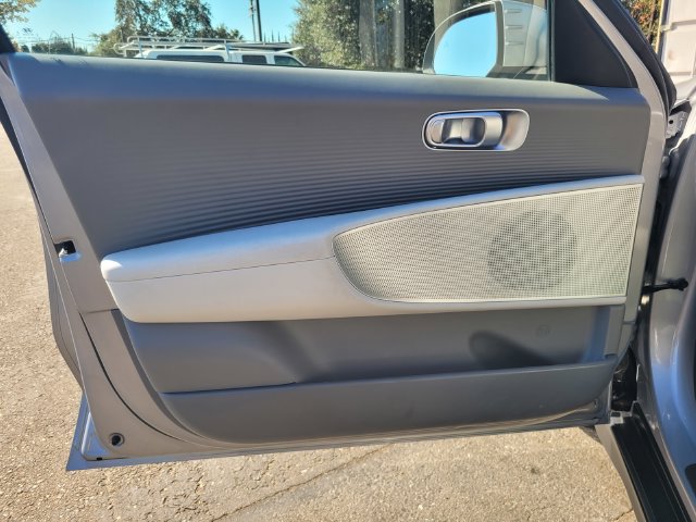 Used 2023 Hyundai Ioniq 6 SEL RWD image 18